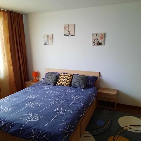 Garsoniera Regim Hotelier Piatra Neamt Exterior photo